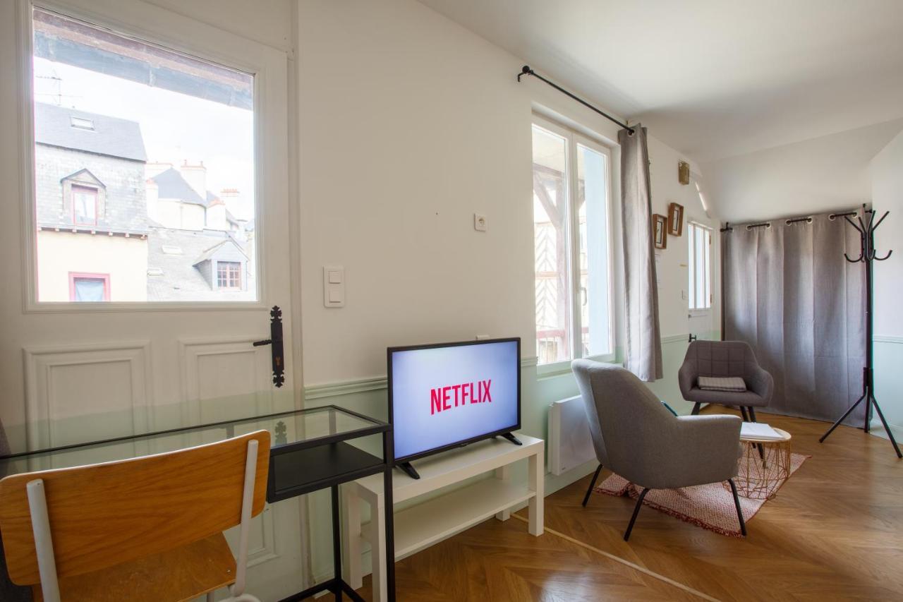 Le Jacobin Apartment Рен Екстериор снимка